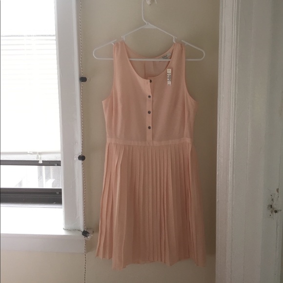 NWT Madewell Silk Pleated Shirtdress - Picture 3 of 5